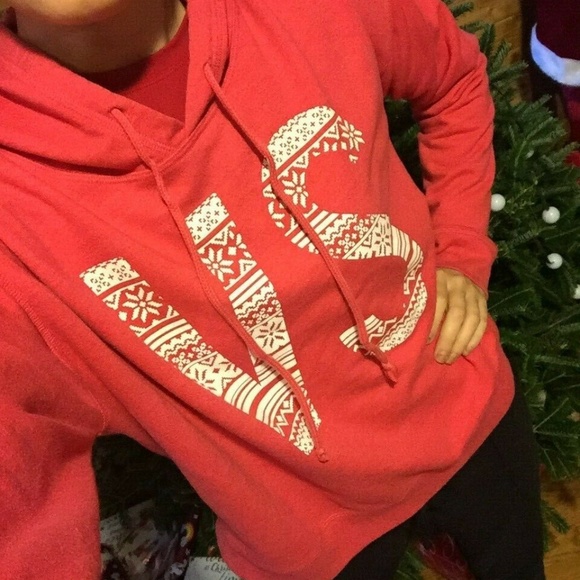 Victoria's Secret Tops - hoodie pull over snowflake red fair isle